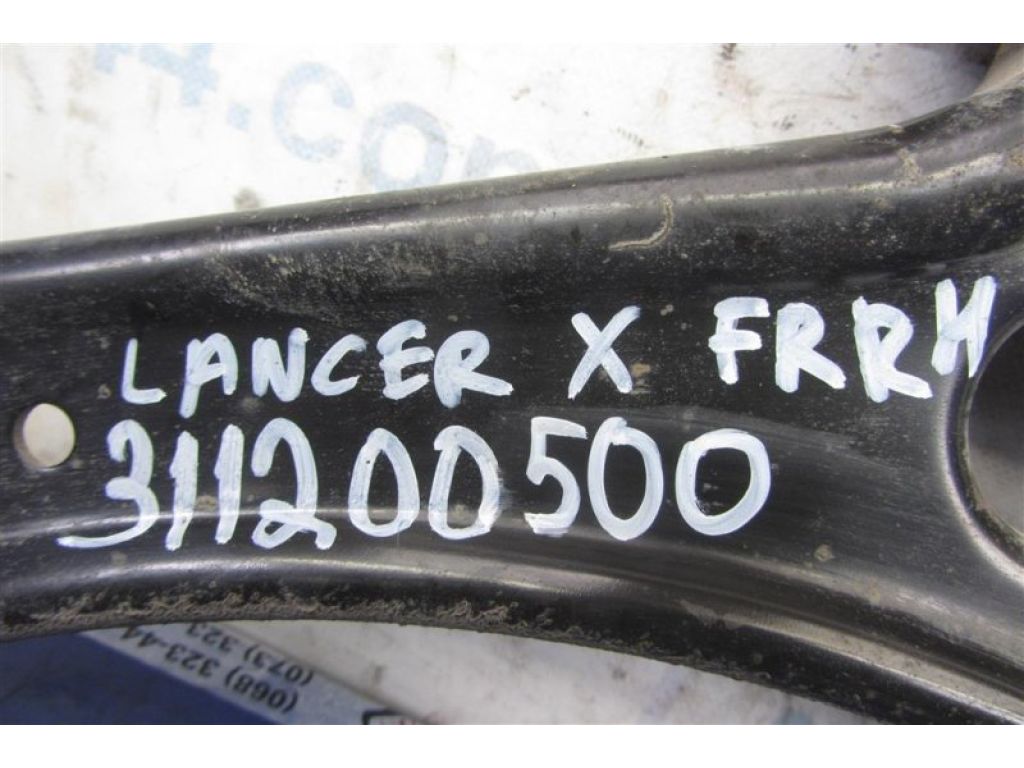 4013A010 | Рычаг передней подвески нижний прав. MITSUBISHI LANCER X 10 07-15 - Фото 2