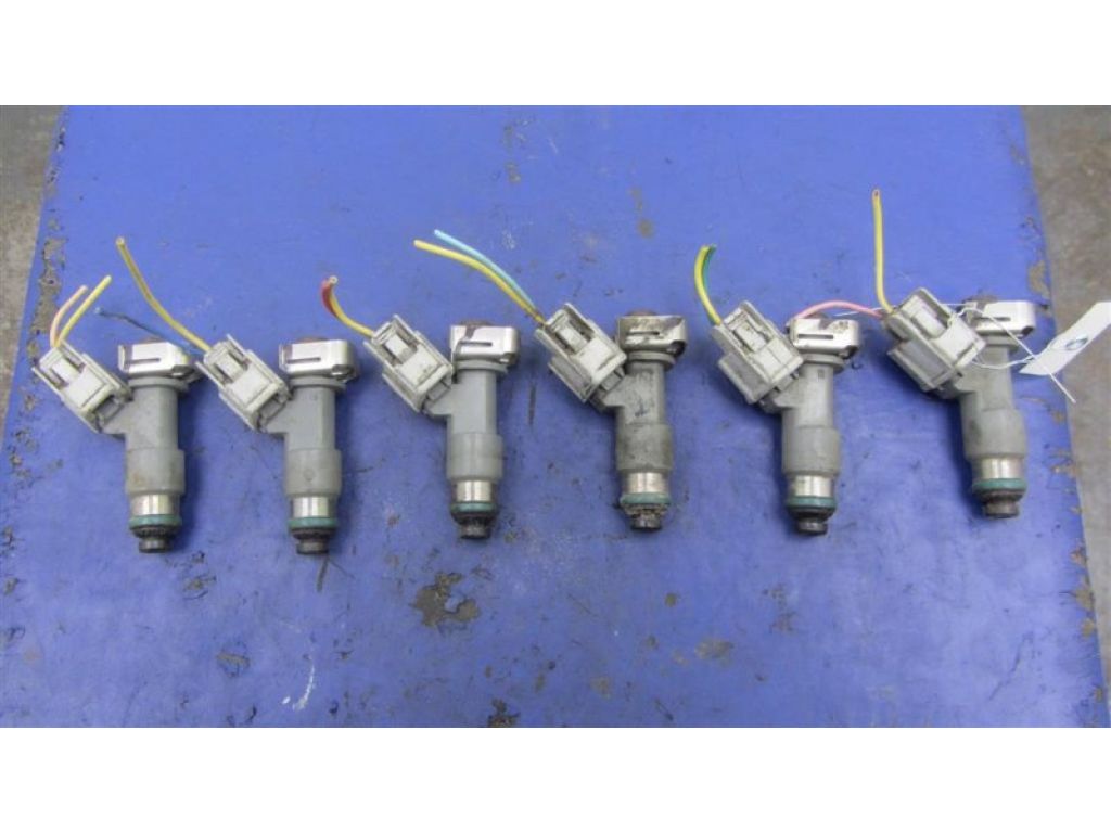 16450-R70-A01 | Форсунка паливна ACURA RDX 12-19