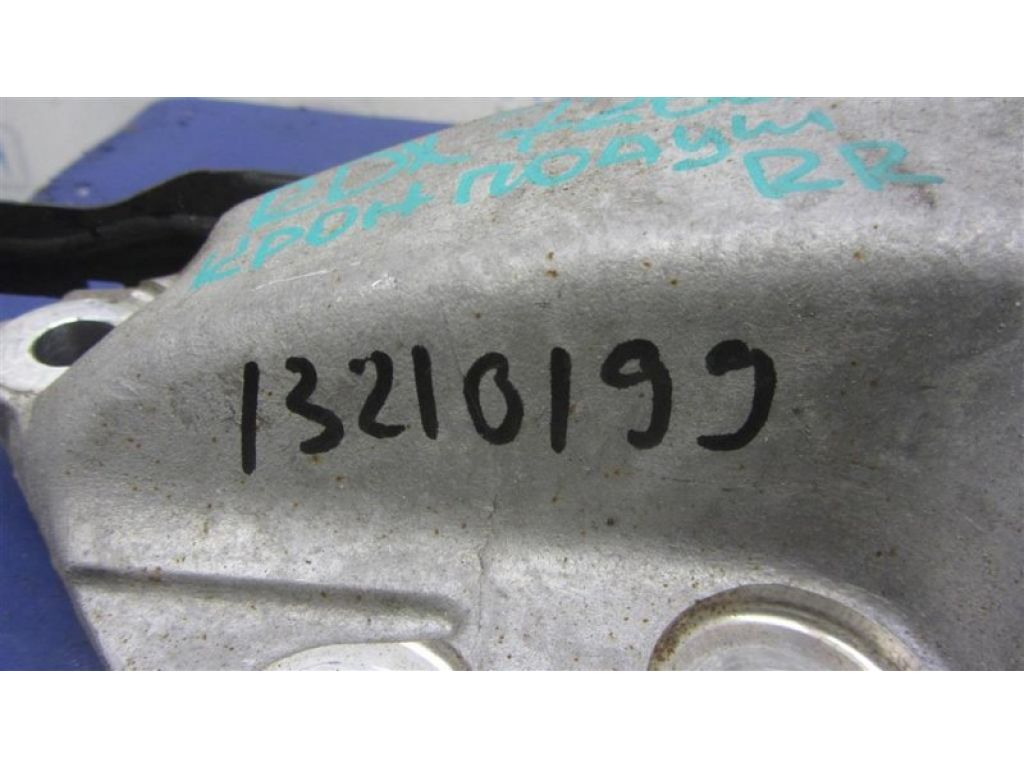 50610-TA1-A00 | Кронштейн двигуна задн. ACURA RDX 12-19 - Фото 2