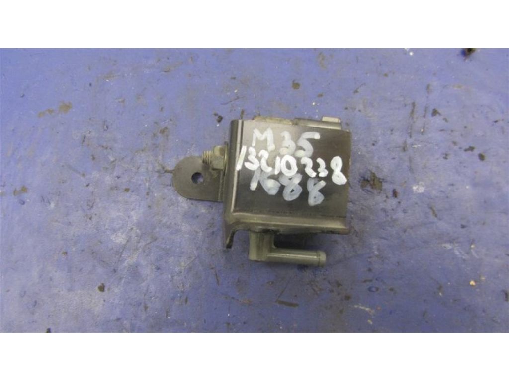 14930-CD70A | Клапан электромагнитный (вакуумный) INFINITI M35/M45 04-10