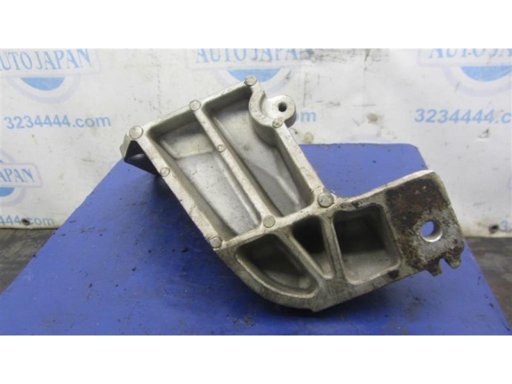 11233-AF800 | Кронштейн опори двигуна лів. INFINITI M35/M45 04-10 - Фото 4