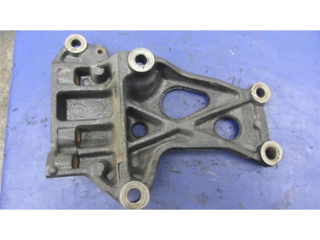 12313-0V040 | Кронштейн двигателя TOYOTA CAMRY 55 14-17 - Фото 4