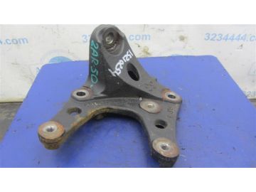Кронштейн двигателя передн. TOYOTA CAMRY 55 14-17