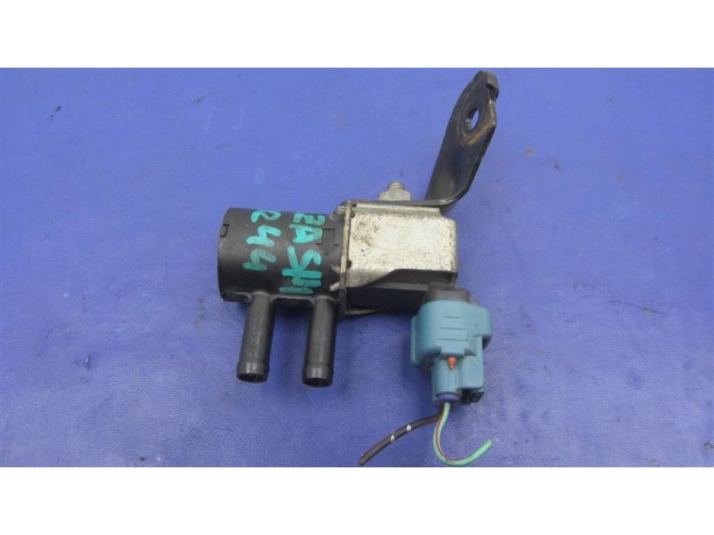 18117-78K00 | Клапан абсорберу SUZUKI KIZASHI 09-14