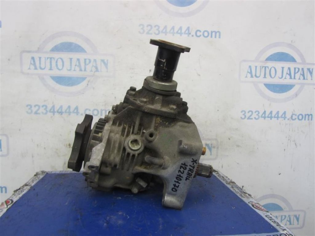 33100-8H500 | Раздаточная коробка NISSAN X-TRAIL T30 01-07