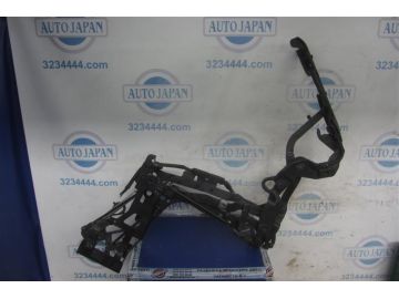 Петля кришки багажника прав. INFINITI G25/G35/G37/Q40 06-14