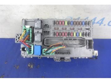 Блок запобіжників салон HONDA ACCORD USA 07-12