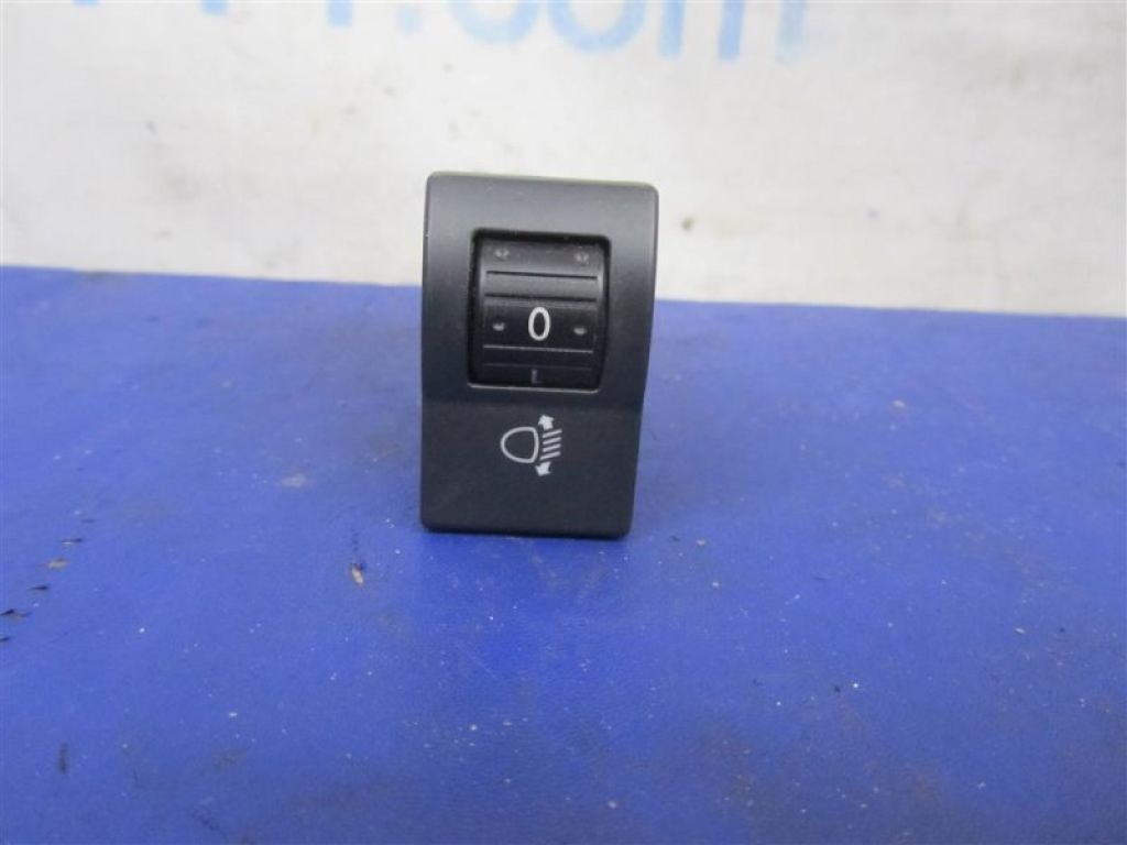 TG31-66-6F0 | Кнопка MAZDA CX-9 06-16