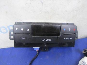 Блок управления печкой задн. MAZDA CX-9 06-16