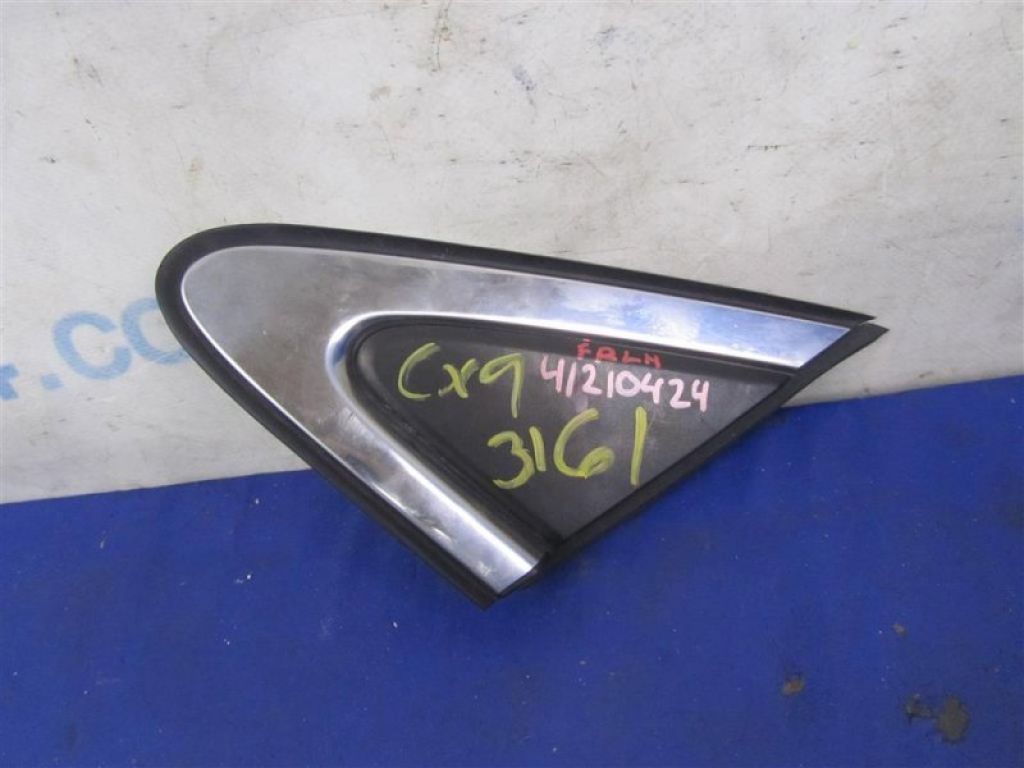 TD11-69-16YG | Накладка крила передн. лів. MAZDA CX-9 06-16