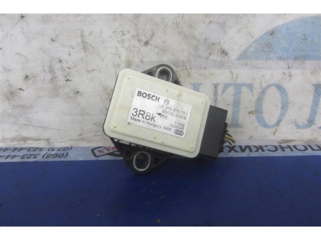 95690-3K500 | Датчик ESP HYUNDAI SONATA YF 10-14