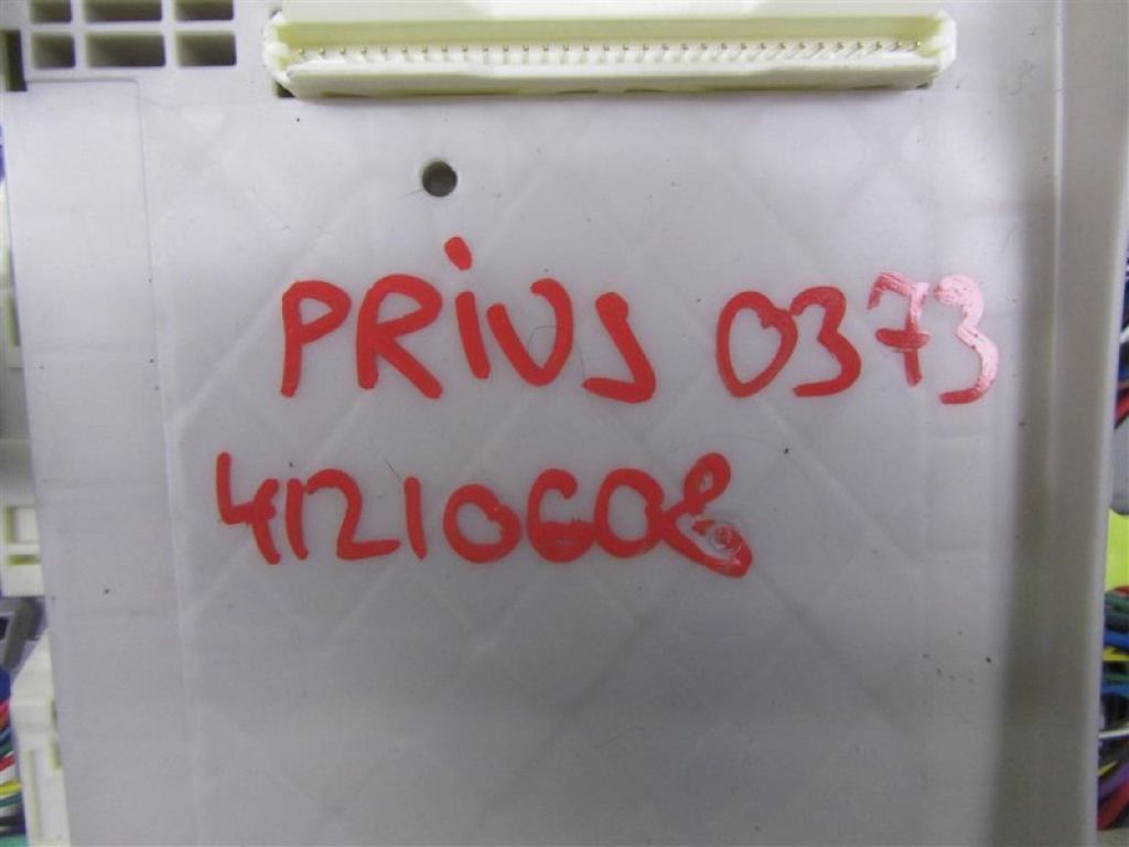 82730-47510 | Блок запобіжників салон TOYOTA PRIUS - 30 09-17 - Фото 2