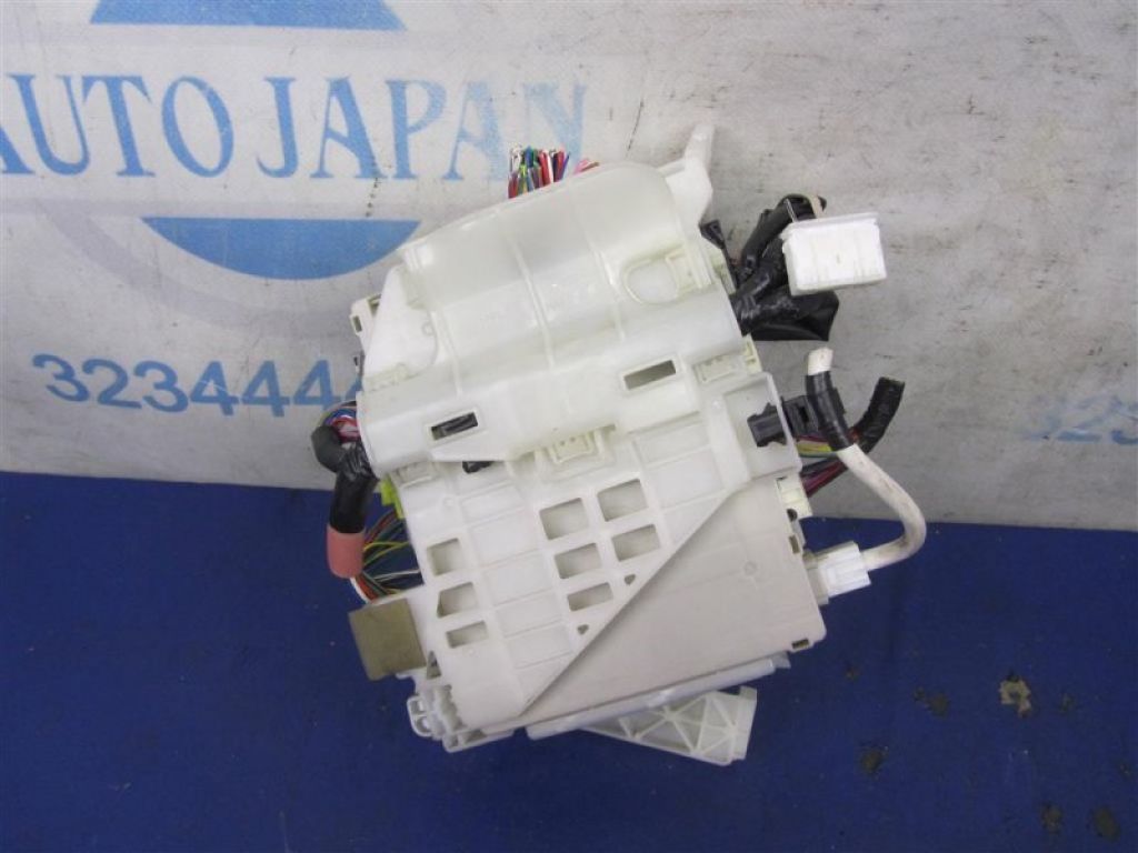 82730-47510 | Блок запобіжників салон TOYOTA PRIUS - 30 09-17 - Фото 4