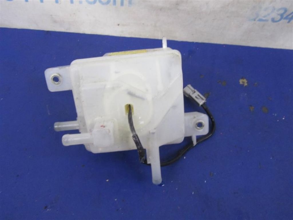 47220-47080 | Бачок главного тормозного цилиндра TOYOTA PRIUS - 30 09-17 - Фото 4