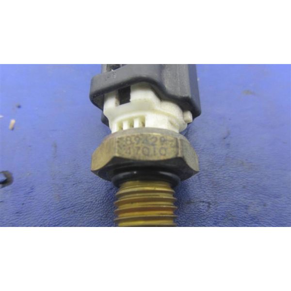 Датчик температури охолоджувальної рідини TOYOTA RAV4 00-05 89429-47010 — 3