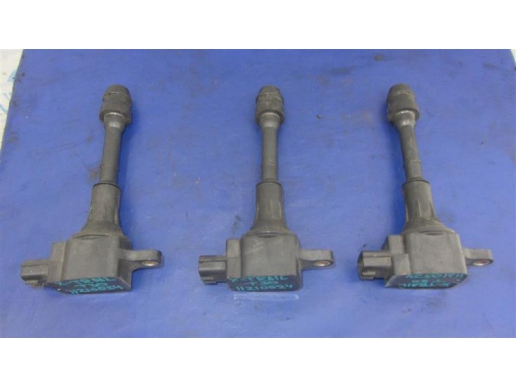 22448-8H315 | Катушка зажигания NISSAN X-TRAIL T30 01-07