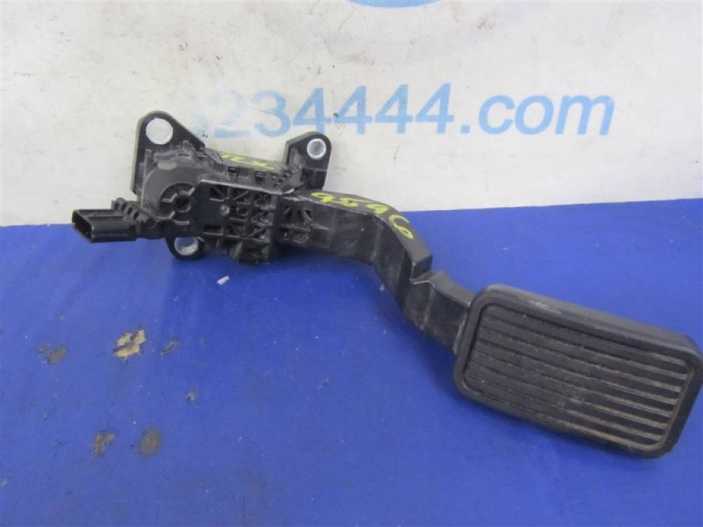 17800-T2A-A01 | Педаль газу ACURA TLX 14-17 - Фото 4