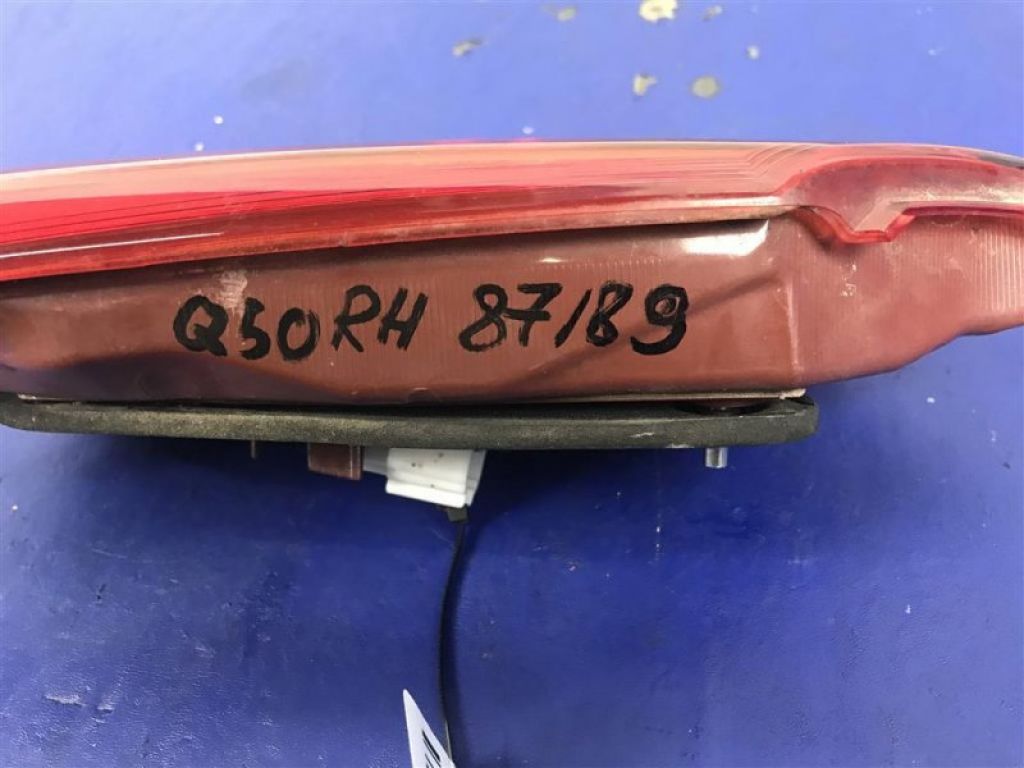 26550-4HB1C | Фонарь внутренний задн. прав. INFINITI Q50 15-20 - Фото 2