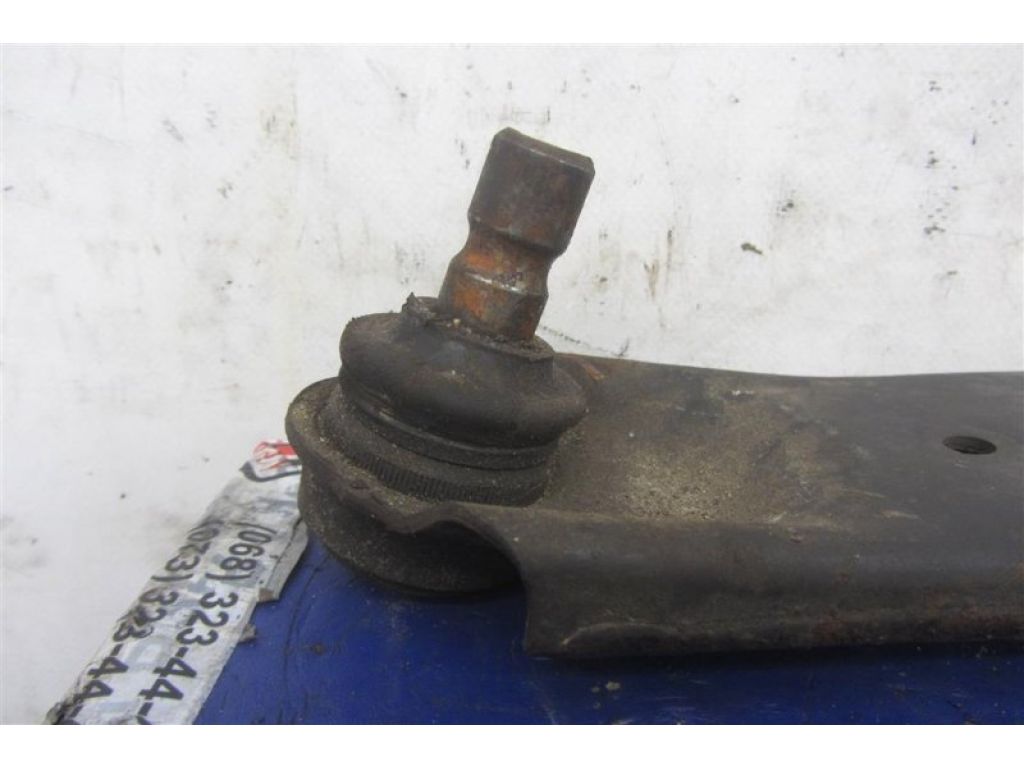 BBM2-34-350 | Важіль передньої підвіски нижній лів. MAZDA 3 BL 09-13 - Фото 4