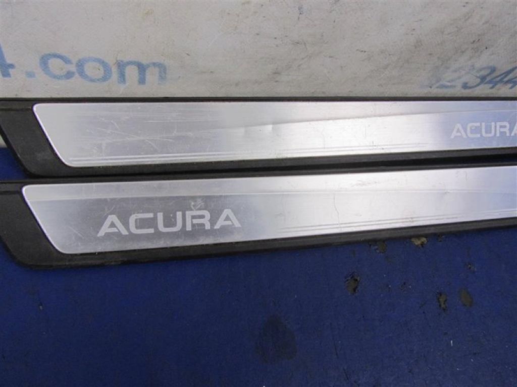 84252-TX4-A00ZA | Накладка порога внутрішня задн. ACURA RDX 12-19 - Фото 7