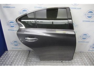 Двері задн. прав. INFINITI Q50 15-20
