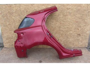 Чверть кузова задня прав. LEXUS CT200 11-17