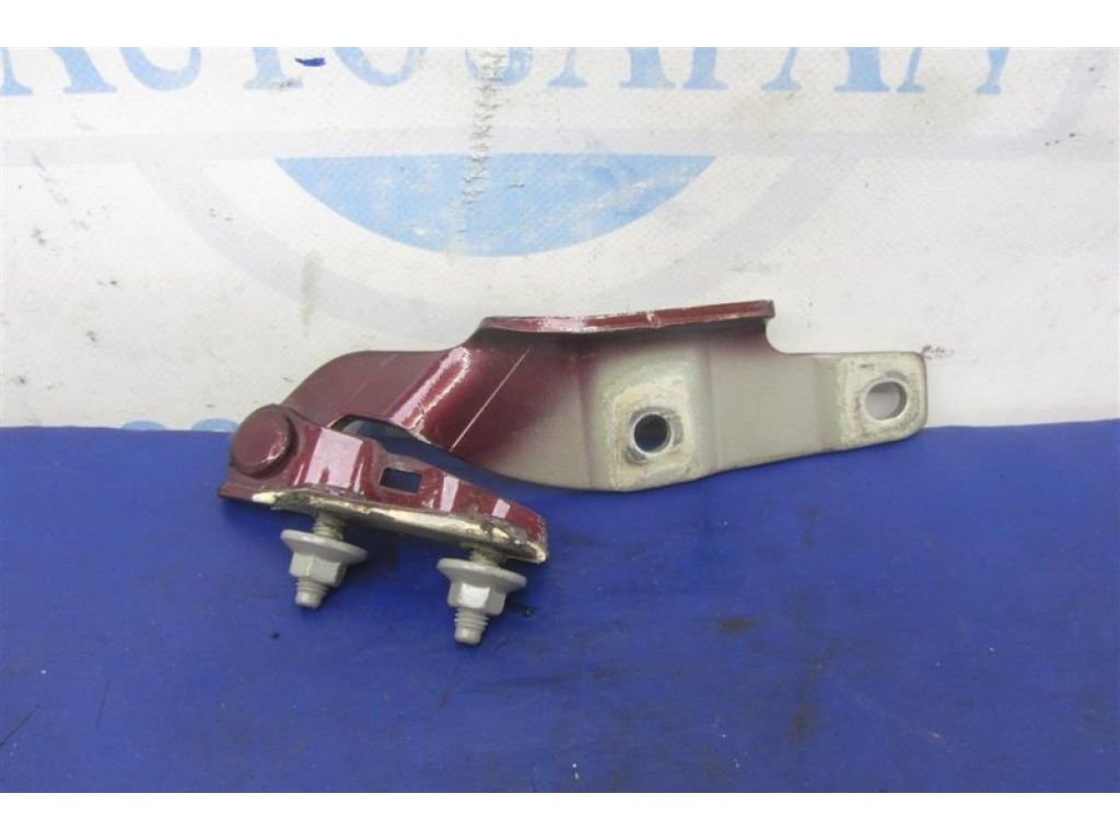 68260-TX4-A10ZZ | Петля крышки багажника лев. ACURA RDX 12-19