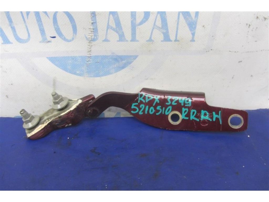 68210-TX4-A10ZZ | Петля крышки багажника прав. ACURA RDX 12-19