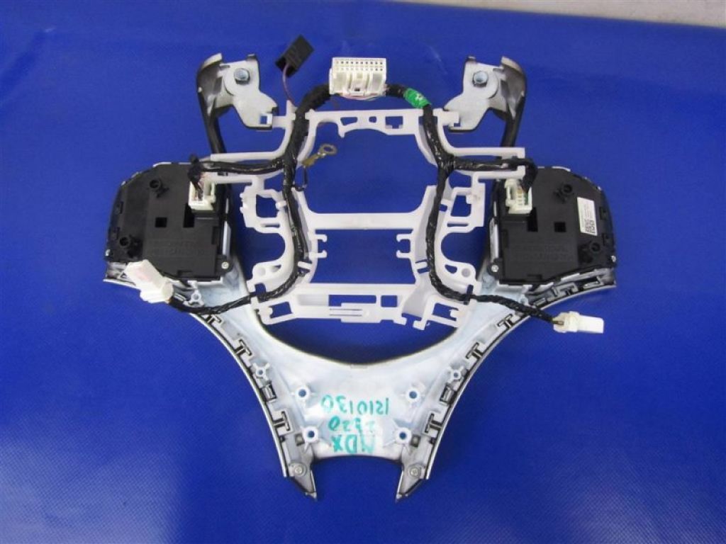 35880-TZ5-A01 | Кнопки на руль ACURA MDX (YD3) 13-21 - Фото 3