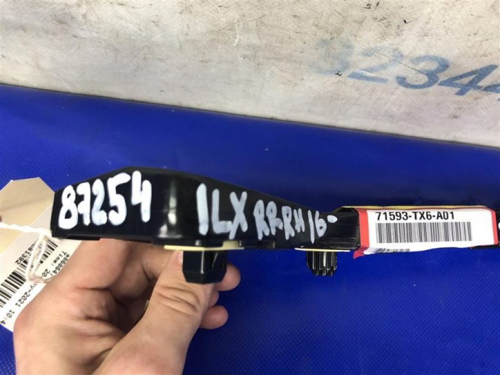 71593-TX6-A01 | Кронштейн заднього бампера прав. ACURA ILX 16-19 - Фото 2