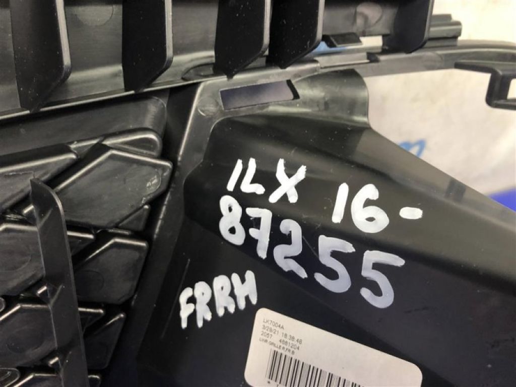 71102-TX6-A51 | Накладка бампера передн. прав. ACURA ILX 16-19 - Фото 2