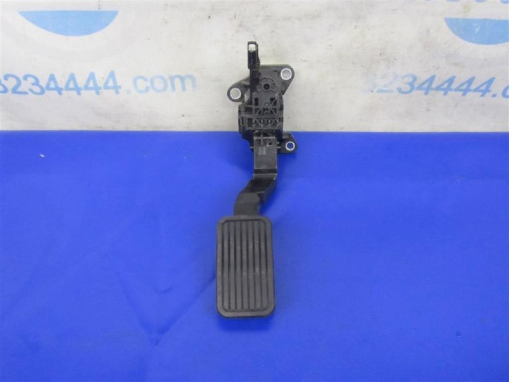 17800-T2A-A01 | Педаль газу ACURA TLX 14-17