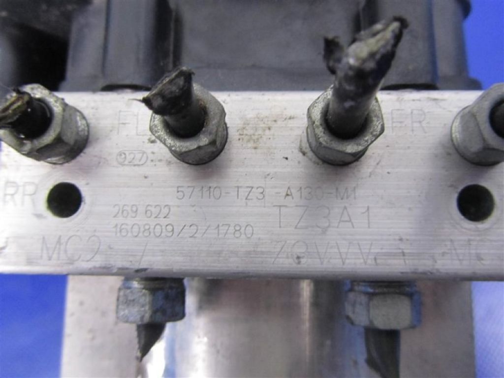 57111-TZ3-A13 | Блок антиблокувальної системи ACURA TLX 14-17 - Фото 4