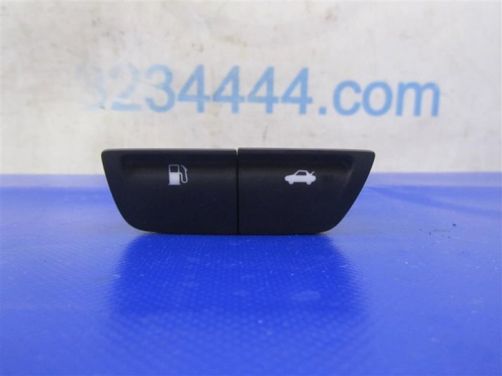 35800-TZ3-A01 | Кнопка відкриття багажника внутрішня ACURA TLX 14-17