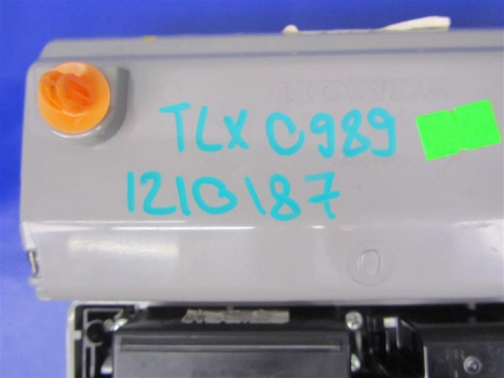 83250-TX4-A02ZB | Плафон салону ACURA TLX 14-17 - Фото 2