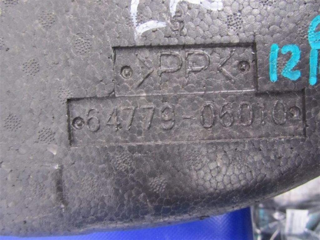 64779-06010 | Скринька інструментальна TOYOTA CAMRY 55 14-17 - Фото 3