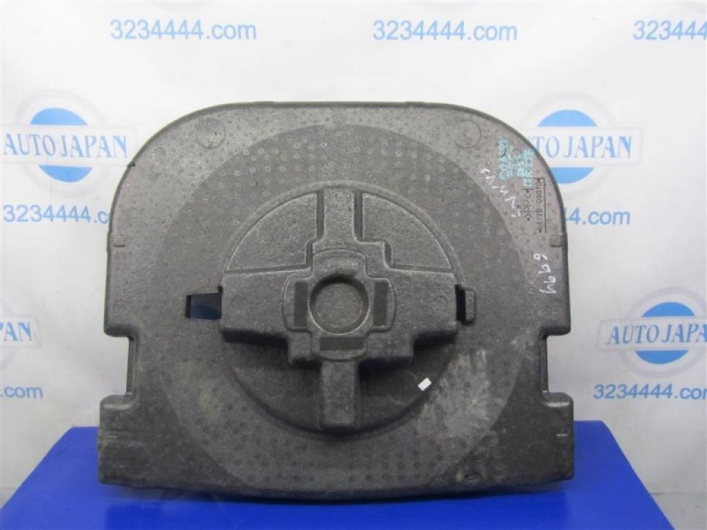64779-06010 | Скринька інструментальна TOYOTA CAMRY 55 14-17 - Фото 4