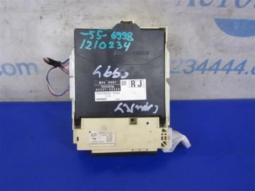 Блок комфорту TOYOTA CAMRY 55 14-17