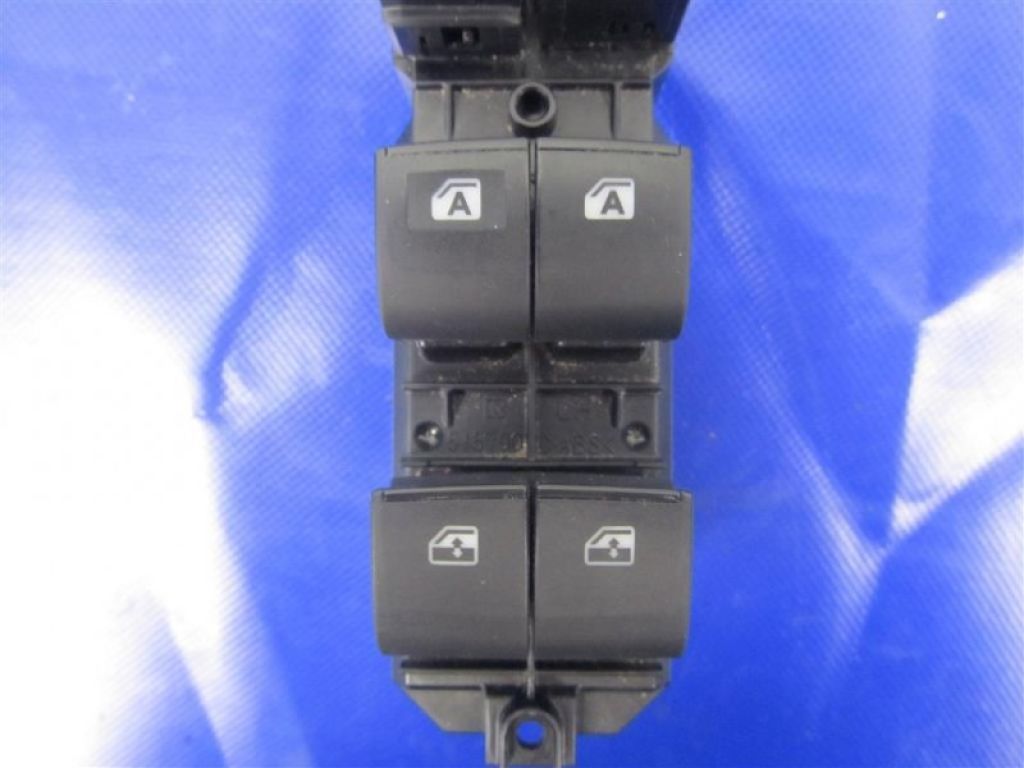 84820-06120 | Блок управления стеклоподъемниками передн. лев. TOYOTA CAMRY 55 14-17 - Фото 4