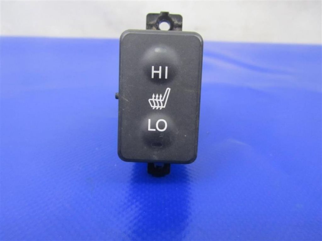 35600-TX4-A01 | Кнопка обігріву сидінь передн. прав. ACURA RDX 12-19