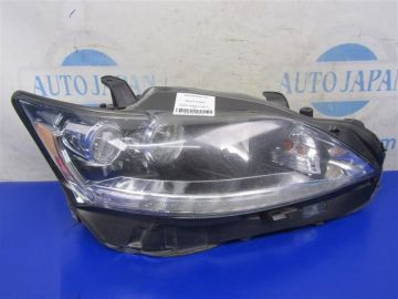 Фара передн. прав. LEXUS CT200 11-17