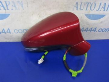 Дзеркало прав. LEXUS CT200 11-17