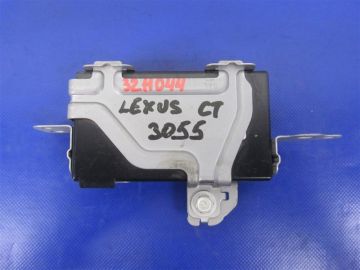Блок электронный LEXUS CT200 11-17