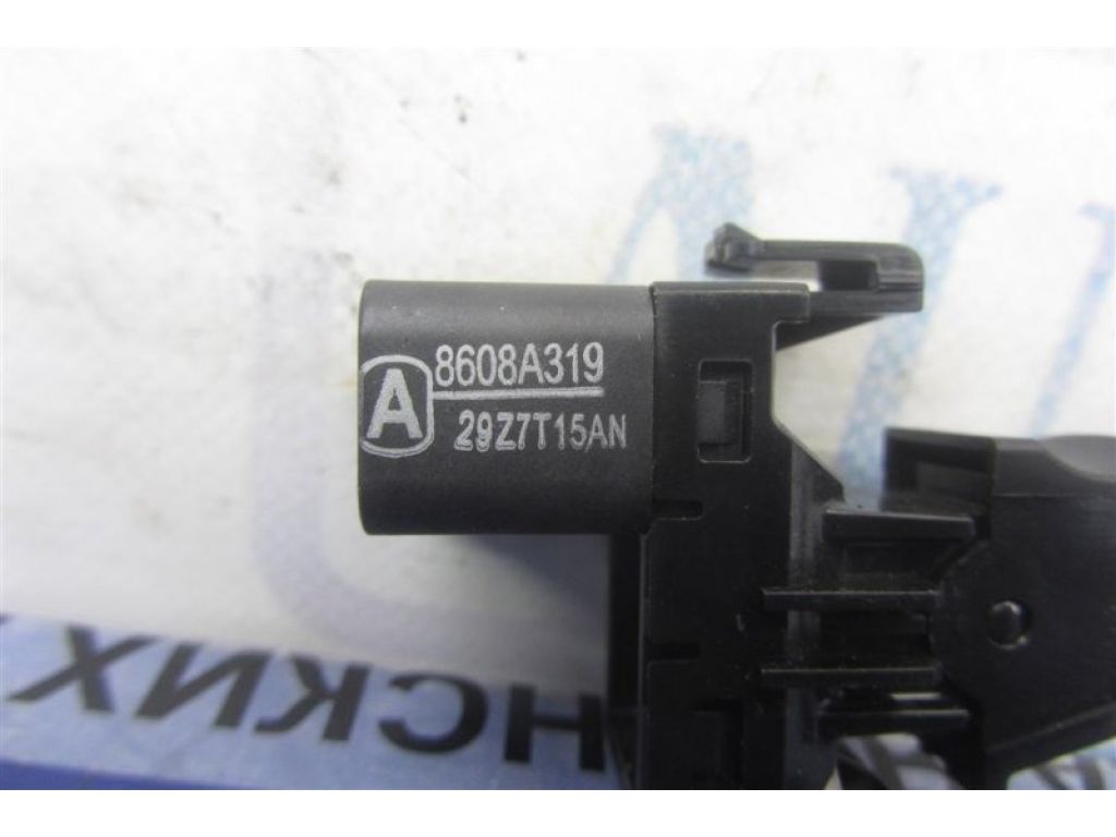 8608A319 | Кнопка склопідіймача задн. прав. MITSUBISHI OUTLANDER GF 12- - Фото 3