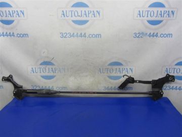 Розпірка кузова LEXUS CT200 11-17