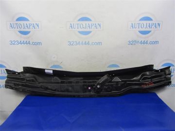 Поддон механизма дворников LEXUS CT200 11-17