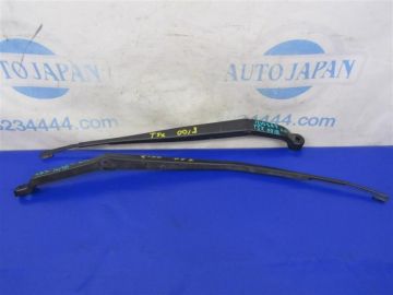 Повідець склоочисника передній прав. ACURA TSX 04-08