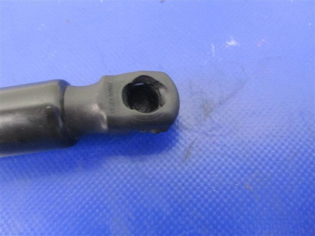 74820-TX4-A01 | Амортизатор крышки багажника ACURA RDX 12-19 - Фото 4