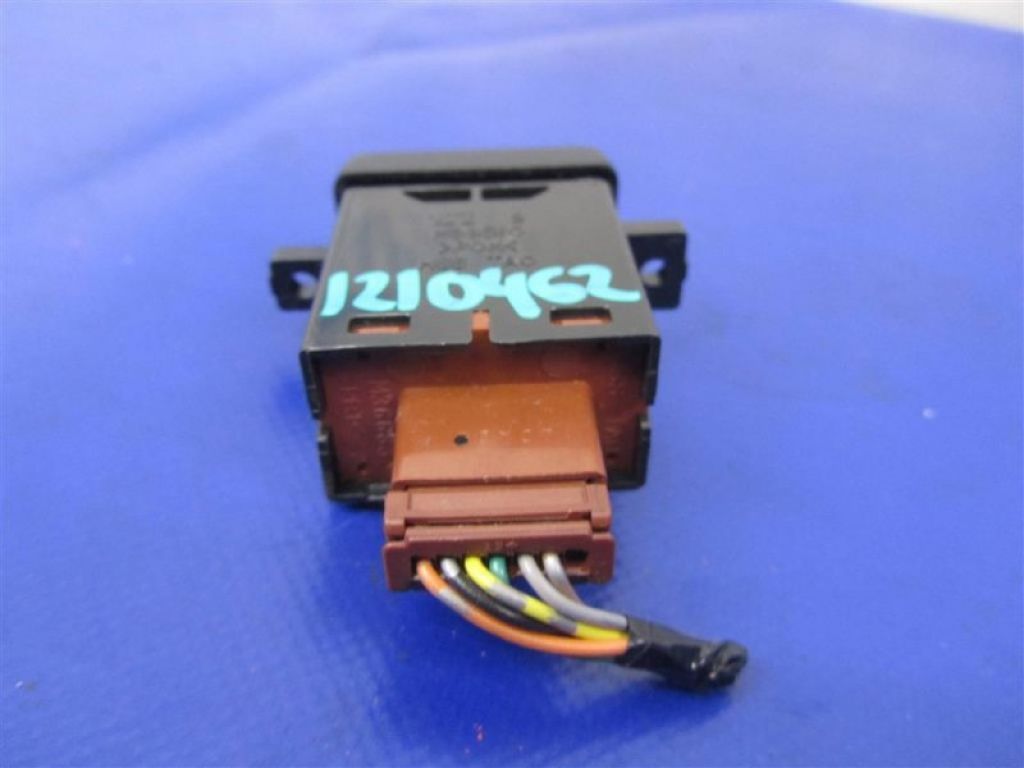 35600-TX4-A01 | Кнопка обогрева сидений ACURA RDX 12-19 - Фото 3