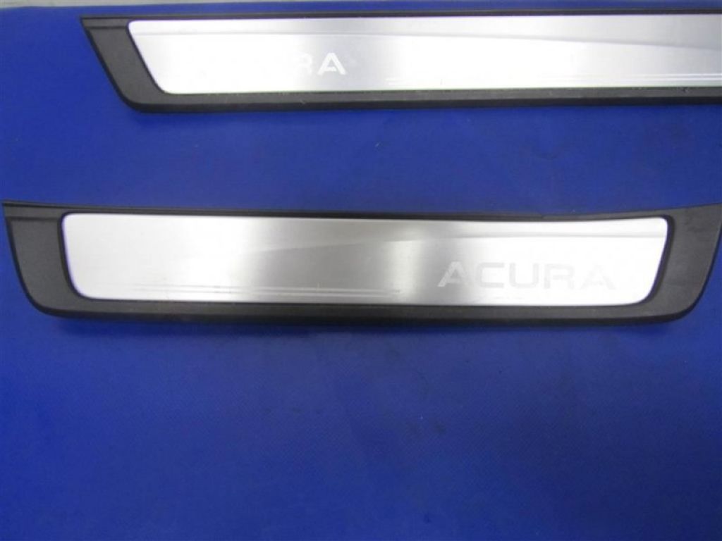 84252-TX4-A00ZA | Накладка порога внутрішня задн. ACURA RDX 12-19 - Фото 7